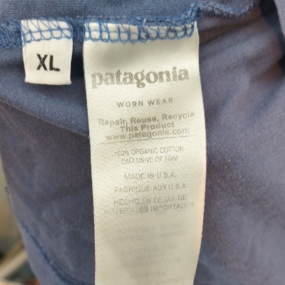 Patagonia Made in USA Graphic T-Shirt Blue XL Slim Fit "Built To Endure" - Picture 5 of 6